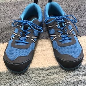 Men’s Xero Prio sneakers size 14